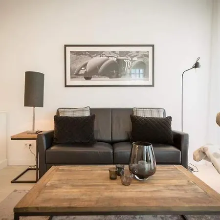 Westendpalais App 01 *